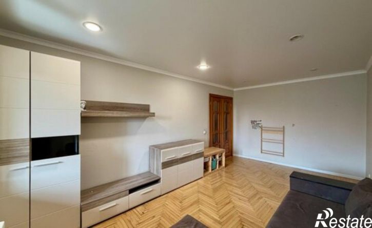 3-комн квартира улица Ашурова, 20,  д. 20