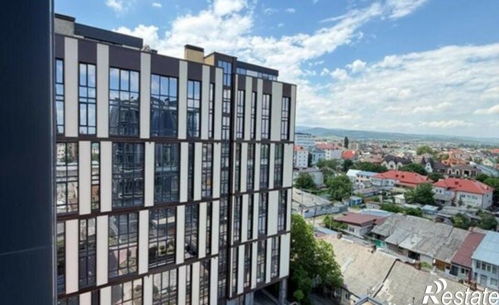 3-комн квартира улица Горького, 27,  д. 27