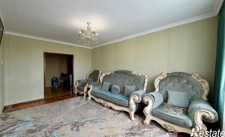 4-комн квартира ул Ю.А.Гагарина, 14,  д. 14