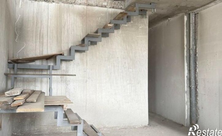 3-комн квартира улица Шарданова, 46,  д. 46