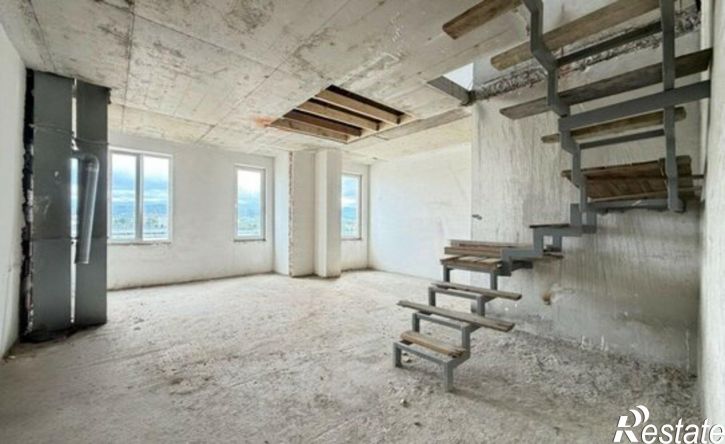 3-комн квартира улица Шарданова, 46,  д. 46