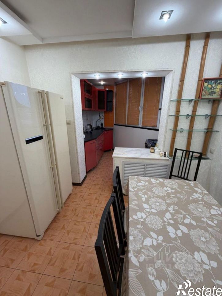 3-комн квартира ул Осетинская, 146,  д. 146