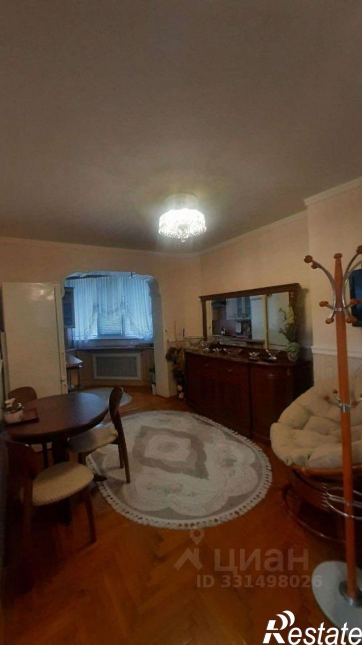 3-комн квартира улица Атажукина, 8,  д. 8