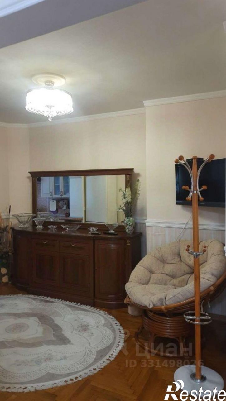 3-комн квартира улица Атажукина, 8,  д. 8