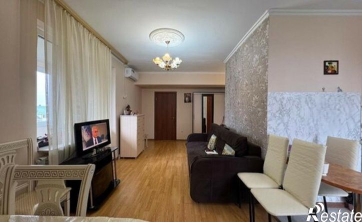 2-комн квартира улица Калинина, 75,  д. 75