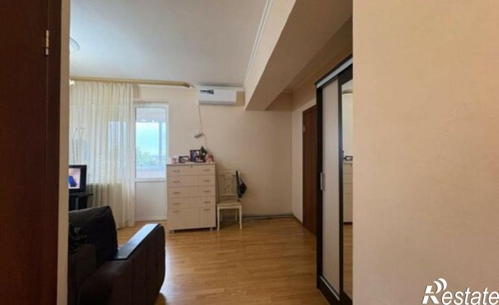 2-комн квартира улица Калинина, 75,  д. 75