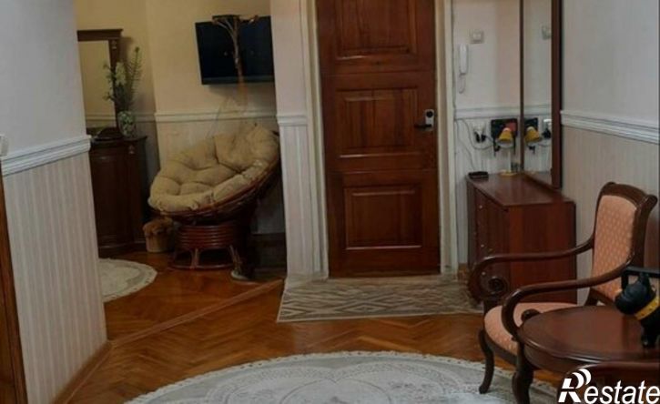 3-комн квартира улица Атажукина, 8,  д. 8