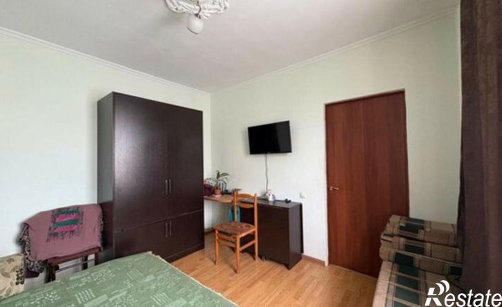 2-комн квартира улица Калинина, 75,  д. 75