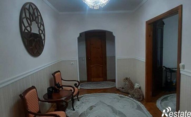 3-комн квартира улица Атажукина, 8,  д. 8