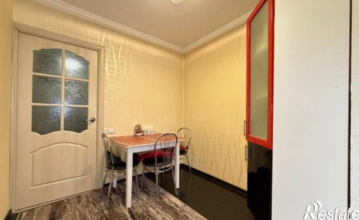 2-комн квартира улица Горького, 19,  д. 19