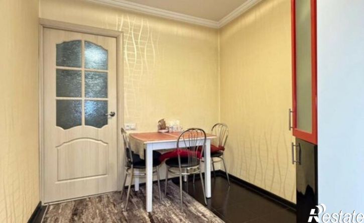 2-комн квартира улица Горького, 19,  д. 19