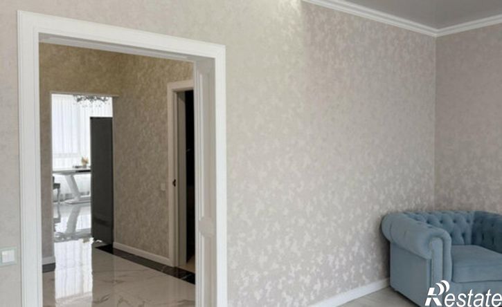 3-комн квартира улица Кирова - улица Тлостанова, 32,  д. 32