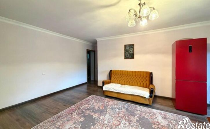 3-комн квартира улица Идарова, 207,  д. 207