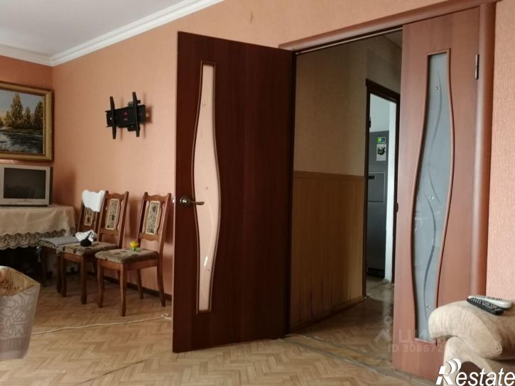 3-комн квартира улица Хмельницкого - улица Гагарина, 34,  д. 34