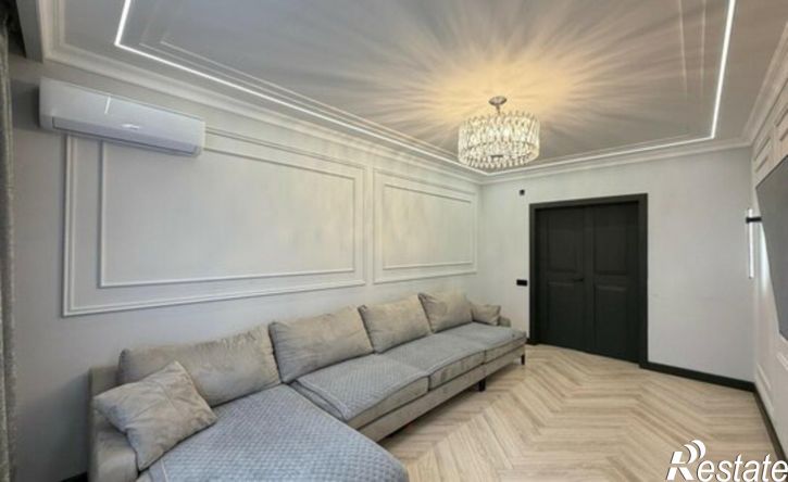 3-комн квартира проспект Кулиева, 6А,  д. 6А