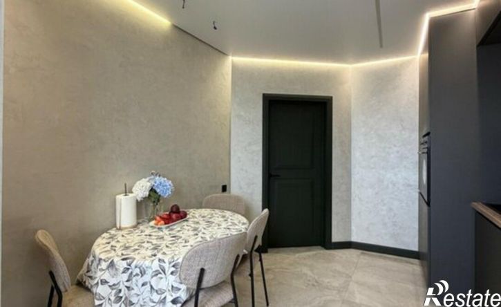 3-комн квартира проспект Кулиева, 6А,  д. 6А