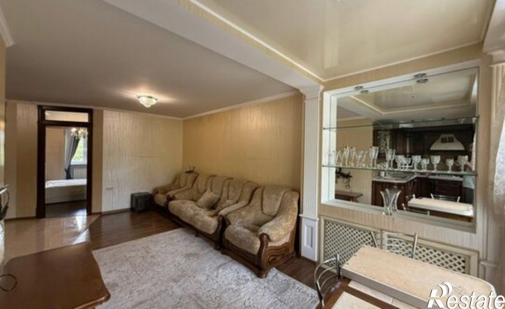 3-комн квартира пр-кт Кулиева, 21,  д. 21