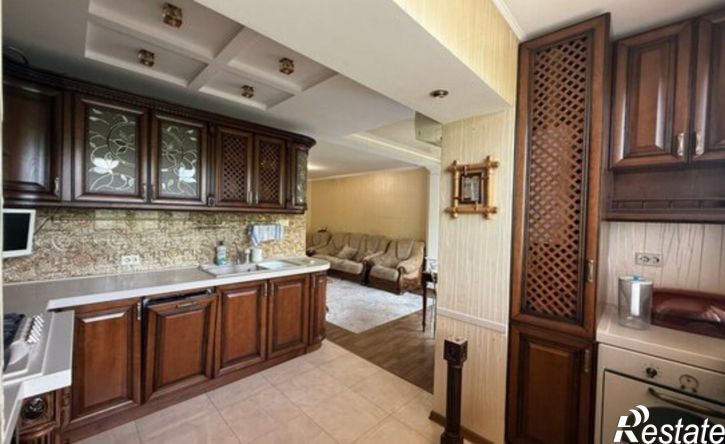3-комн квартира пр-кт Кулиева, 21,  д. 21