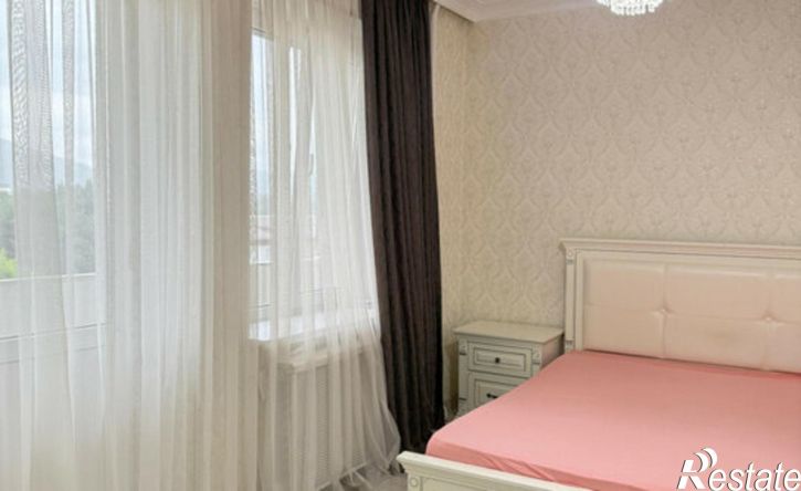 3-комн квартира пр-кт Кулиева, 3,  д. 3