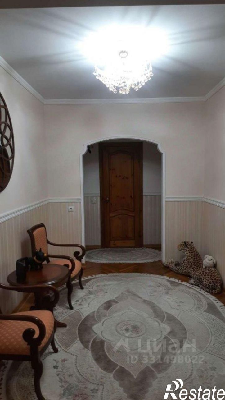 3-комн квартира ул Атажукина, 8,  д. 8