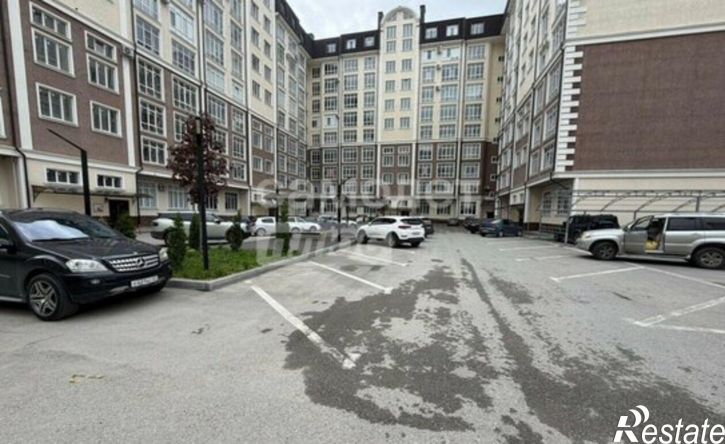 3-комн квартира ул Тлостанова, 28б,  д. 28б