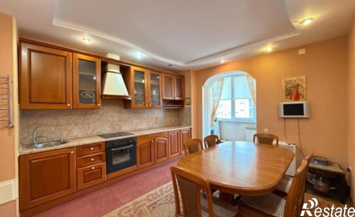 3-комн квартира ул Тарчокова, 19,  д. 19