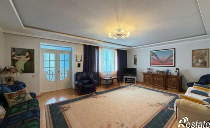 3-комн квартира ул Тарчокова, 19,  д. 19