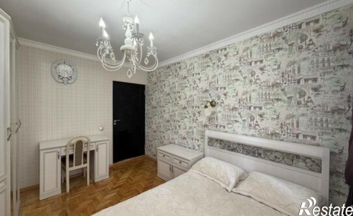 4-комн квартира ул Тарчокова, 54А,  д. 54А