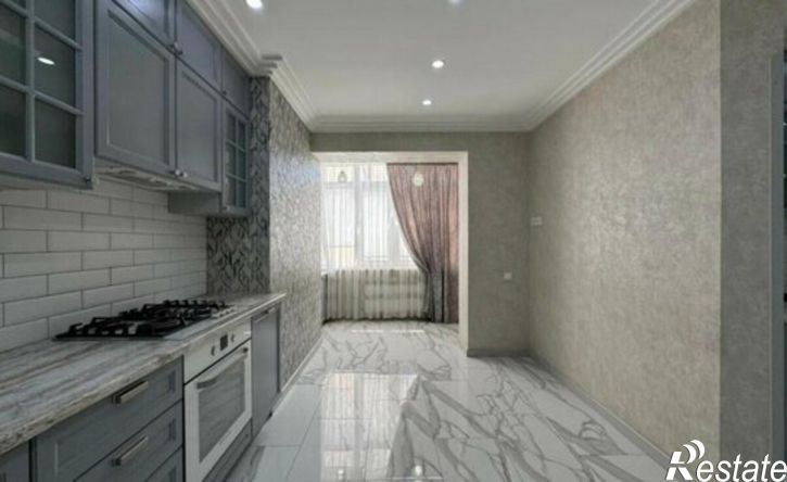 3-комн квартира ул Байсултанова, 35А,  д. 35А