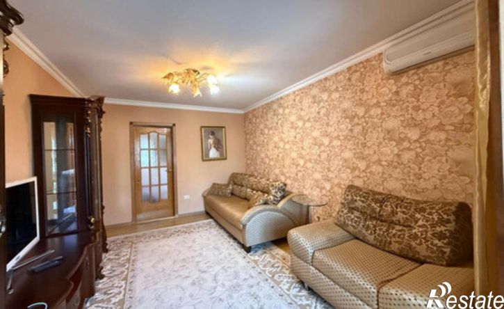 2-комн квартира пр-кт Кулиева, 15,  д. 15