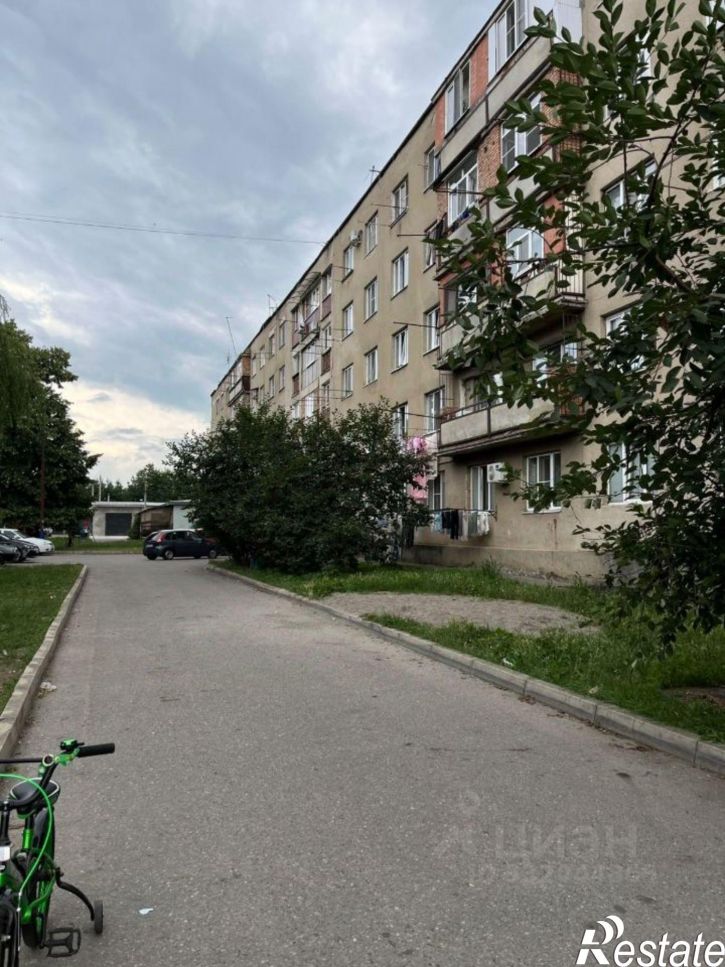 2-комн квартира ул Мовсисяна, 5,  д. 5