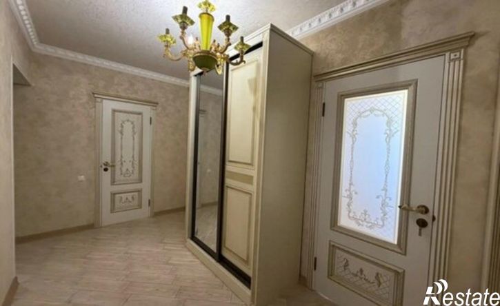 3-комн квартира ул Байсултанова, 35,  д. 35