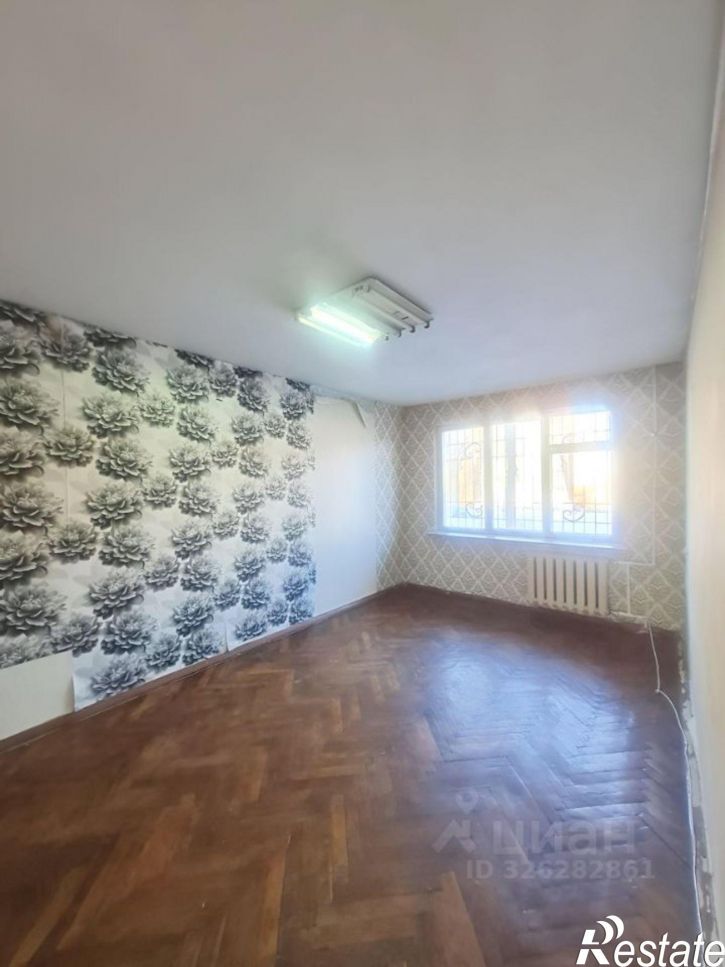 2-комн квартира ул Калмыкова, 235,  д. 235