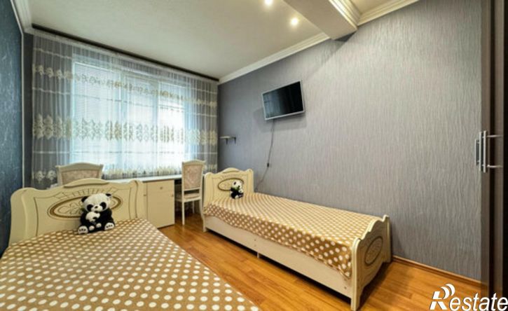 2-комн квартира ул Щаденко, 25,  д. 25