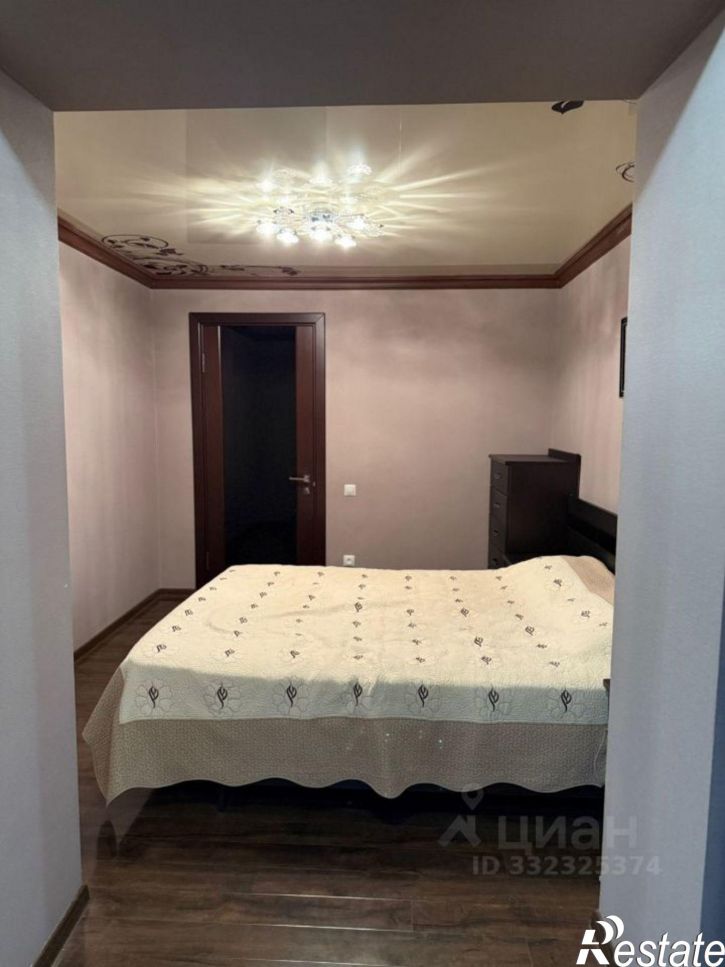 3-комн квартира ул Ю.А.Гагарина, 32,  д. 32