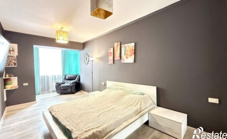 3-комн квартира ул Байсултанова, 35В,  д. 35В