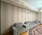 3-комн, 82кв м, этаж 2/5 пр-кт Кулиева, 7