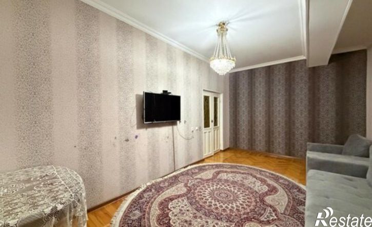 3-комн квартира пр-кт Кулиева, 7,  д. 7
