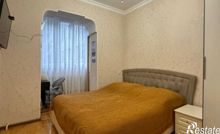 3-комн квартира пр-кт Кулиева, 7,  д. 7