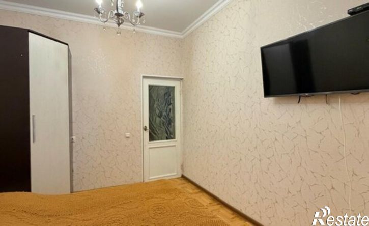 3-комн квартира пр-кт Кулиева, 7,  д. 7