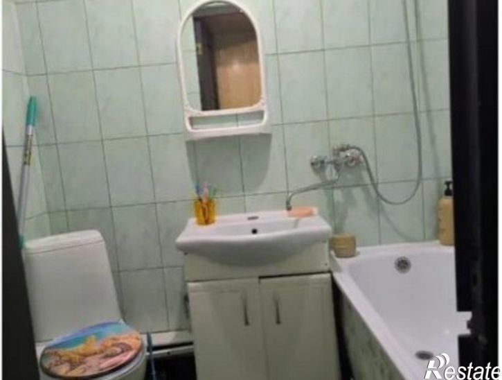 4-комн квартира ул Ватутина, 27,  д. 27