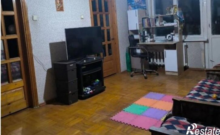 4-комн квартира ул Ватутина, 27,  д. 27