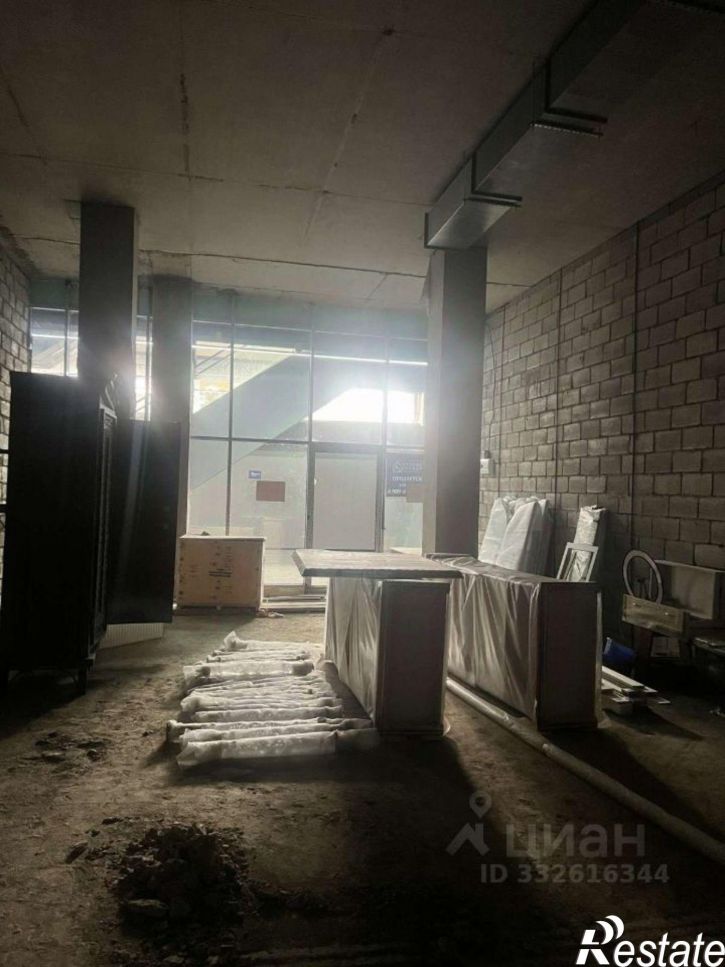Торговое помещение ул Тлостанова, 32,  д. 32