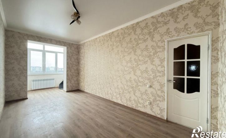 2-комн квартира ул Толстого, 180,  д. 180