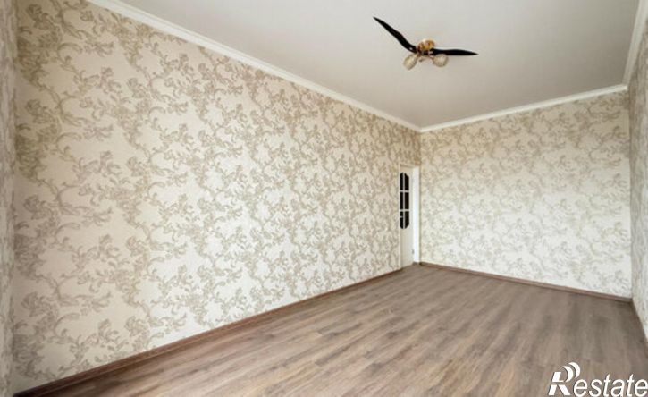 2-комн квартира ул Толстого, 180,  д. 180