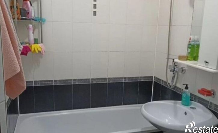 2-комн квартира ул Мальбахова, 5,  д. 5