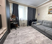 2-комн, 56кв м, этаж 1/4 ул Горького, 74