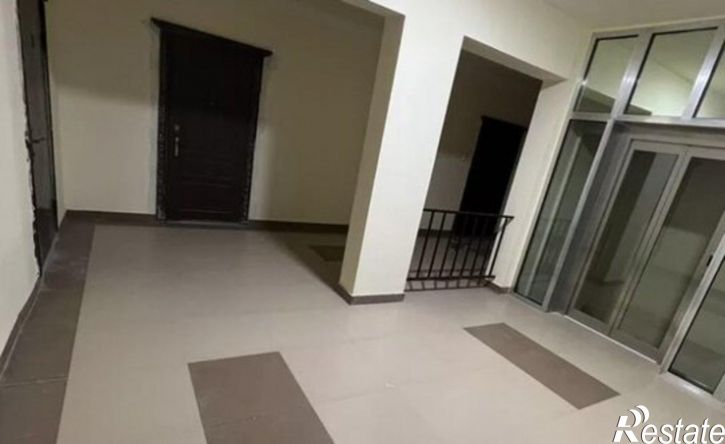 4-комн квартира ул Революционная, 28,  д. 28