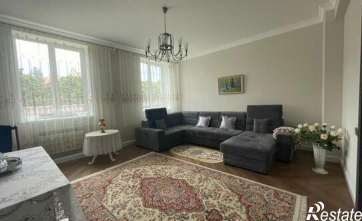 3-комн квартира ул Головко, 5,  д. 5