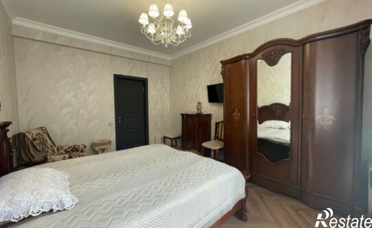 3-комн квартира ул Головко, 5,  д. 5